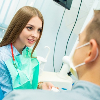 patient talking to doctor